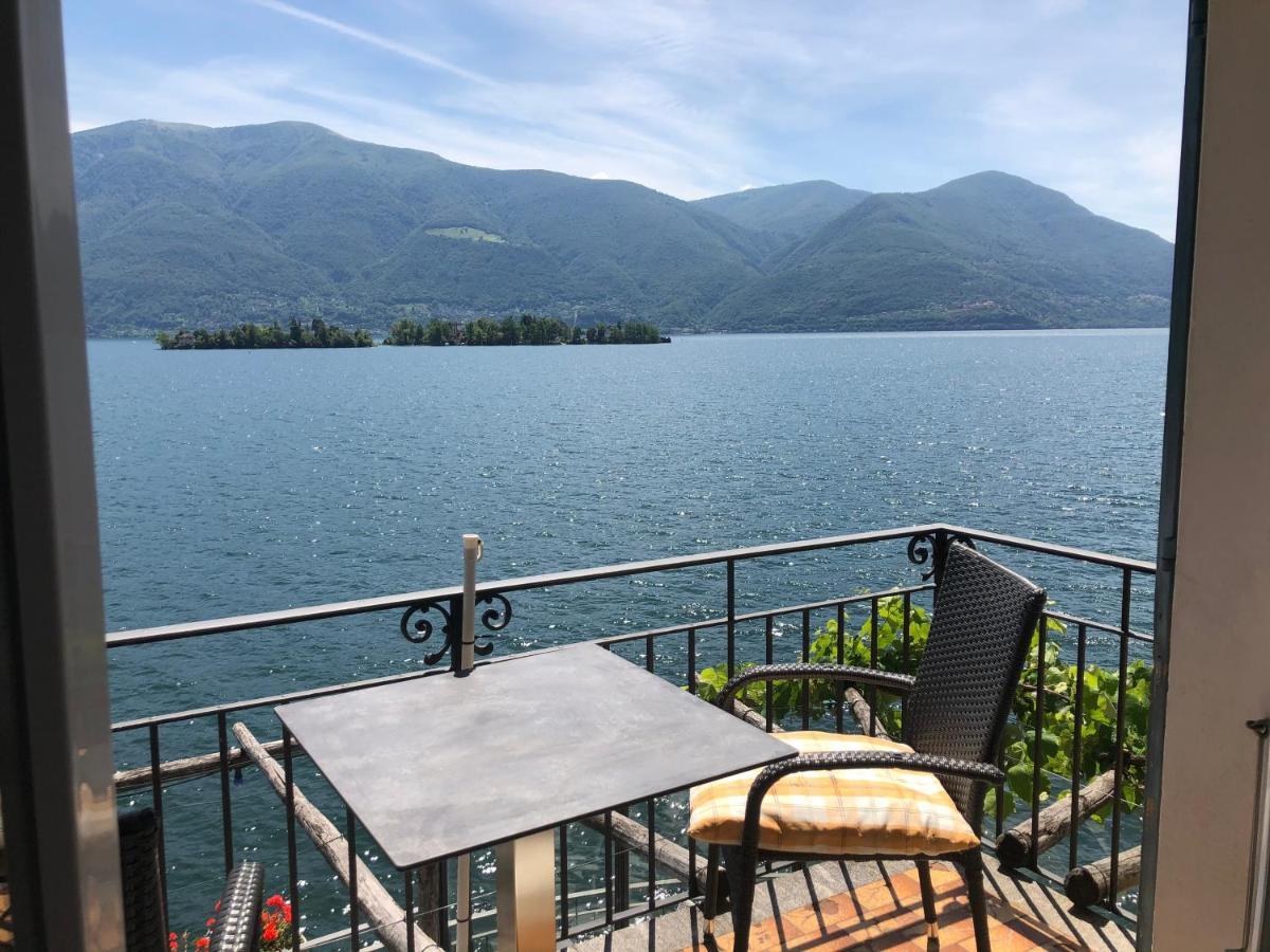Art Hotel Ristorante Posta Al Lago 론코 소프라 아스코나 외부 사진