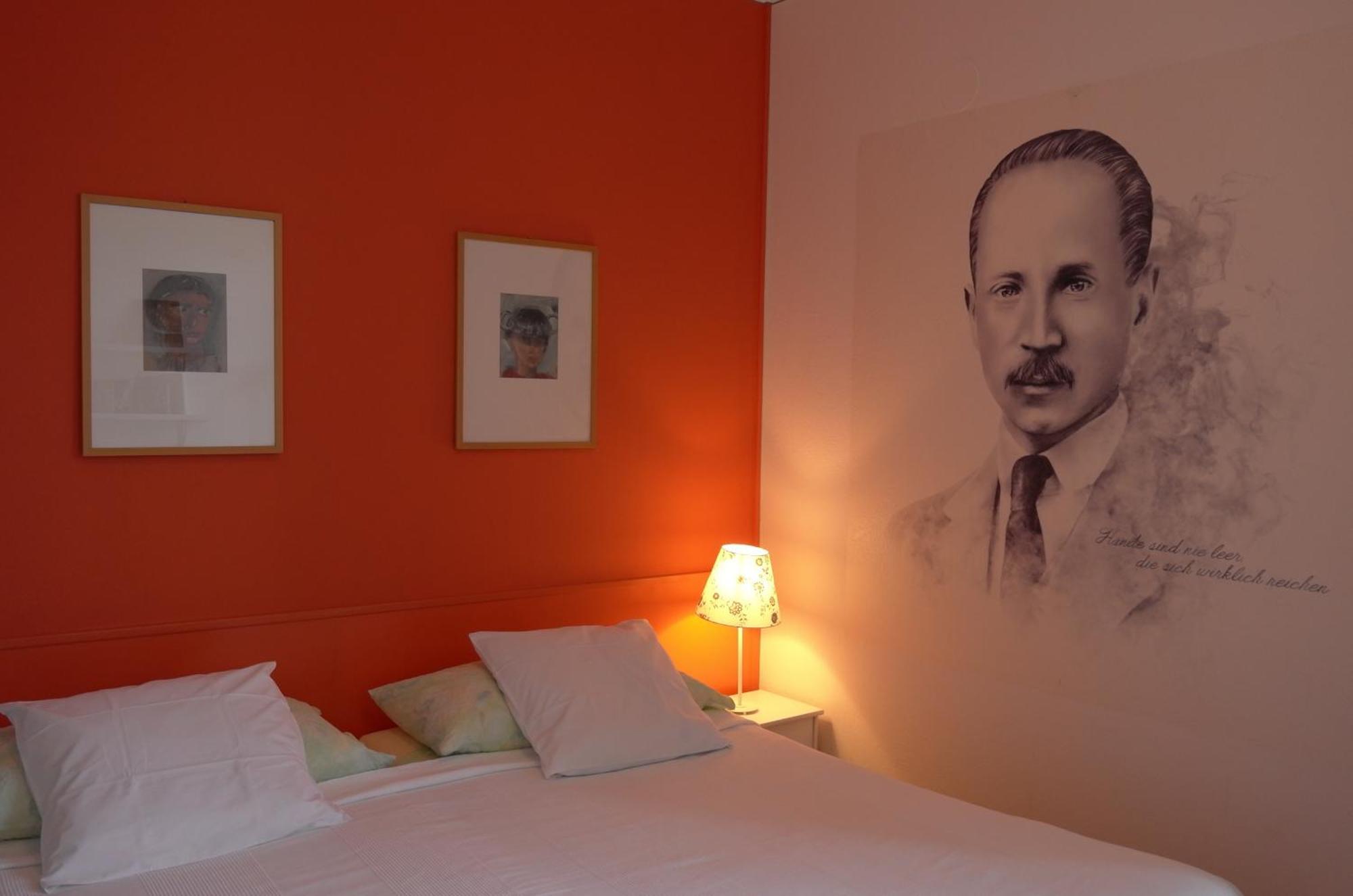 Art Hotel Ristorante Posta Al Lago 론코 소프라 아스코나 객실 사진