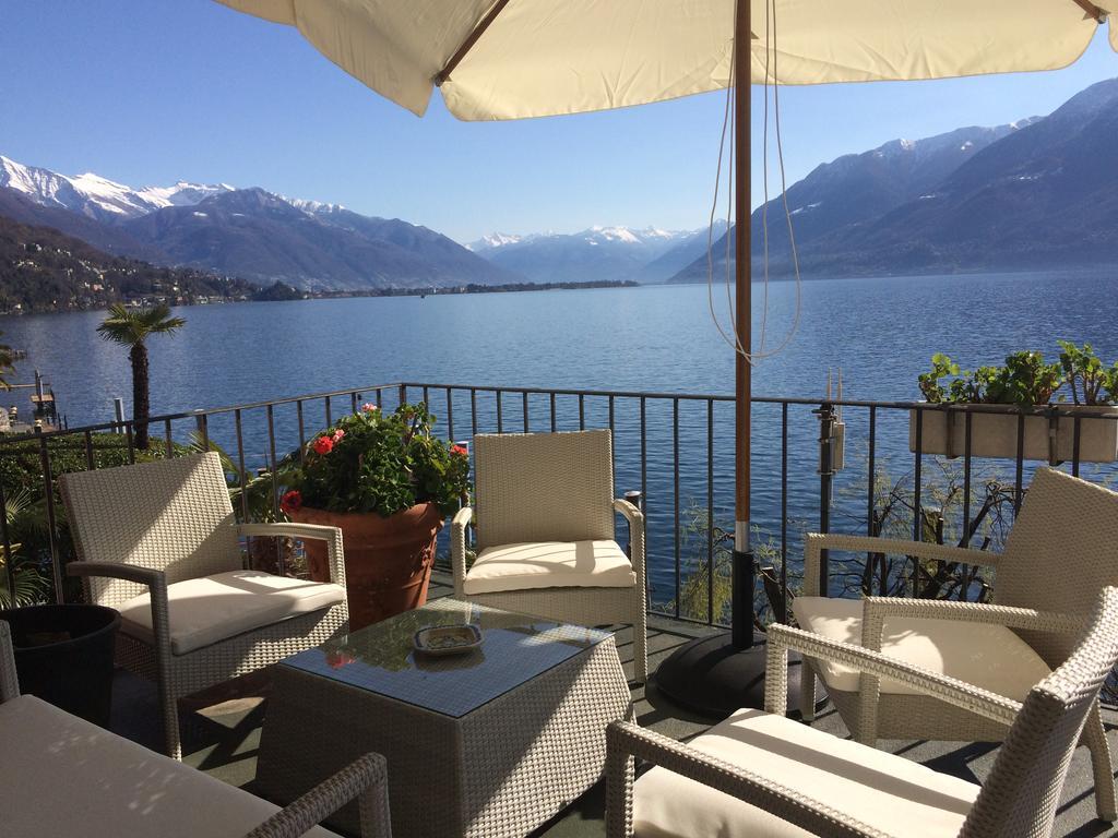 Art Hotel Ristorante Posta Al Lago 론코 소프라 아스코나 외부 사진